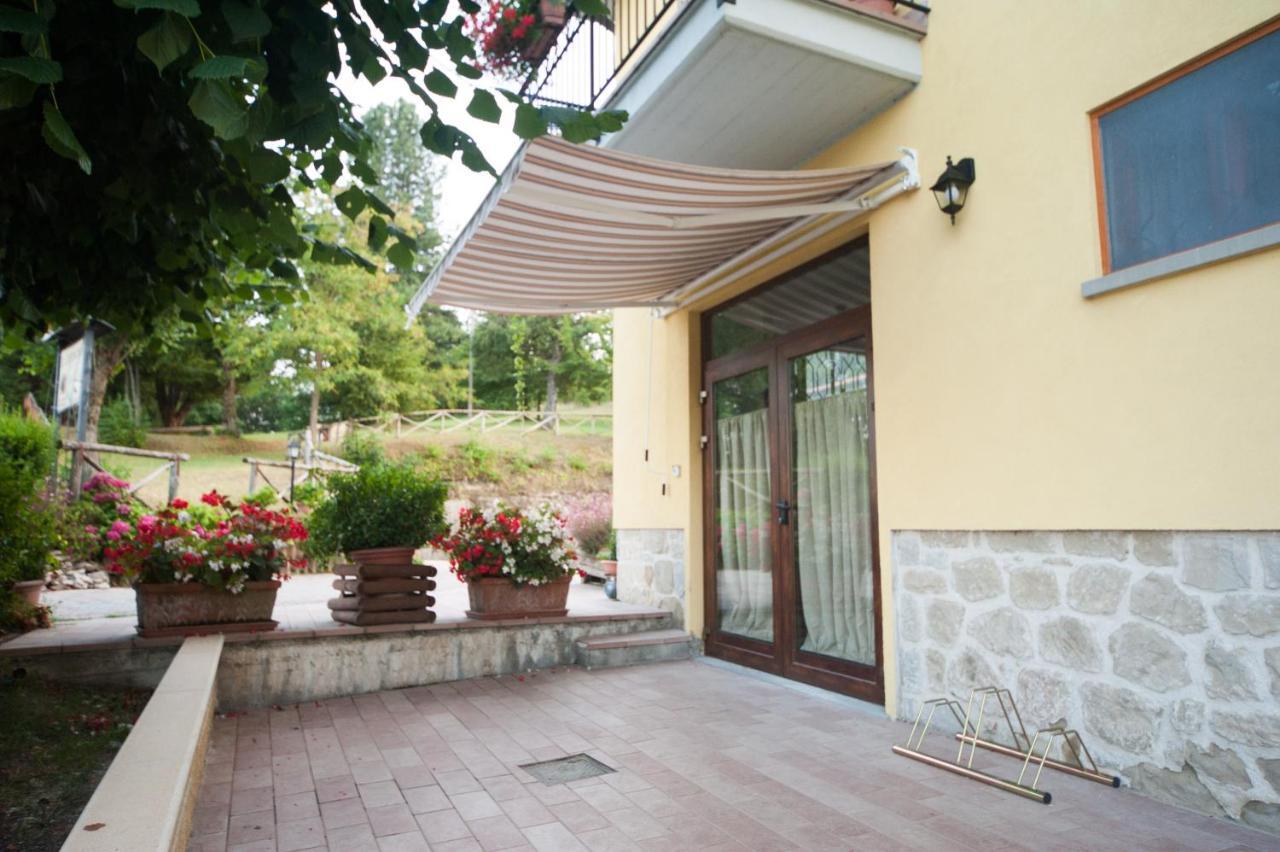 Il Castagno Bed & Breakfast Montemonaco Exterior foto